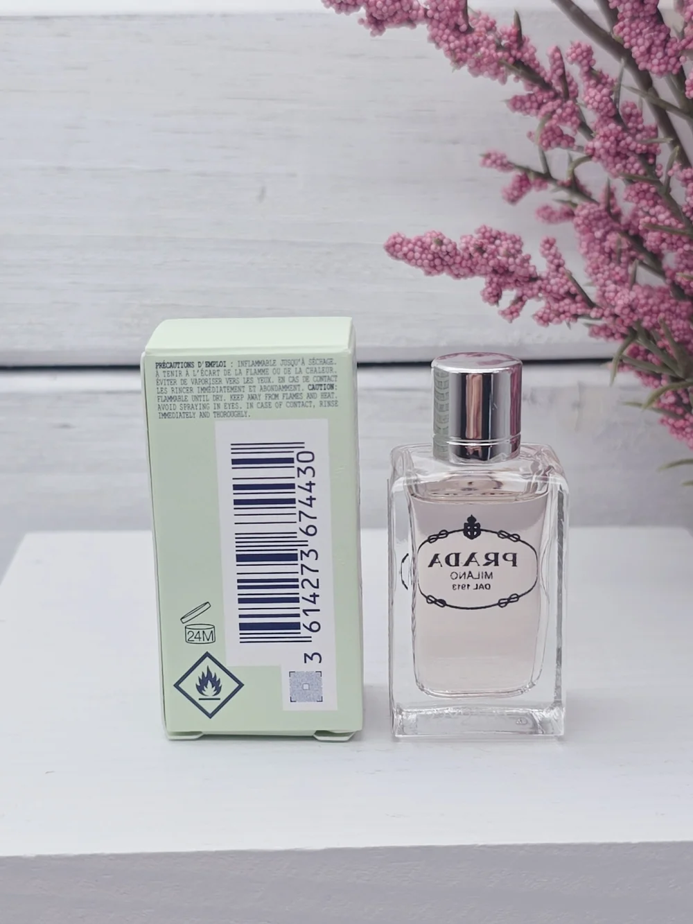 Prada Infusion de Vanille Eau de Parfum - Picture 3 of 9